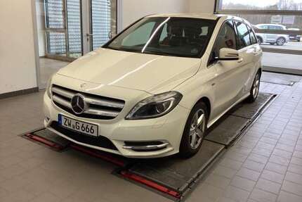 Mercedes-Benz B 180 Gebrauchtwagen