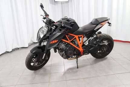 KTM 1290 Super Duke R Gebrauchtwagen