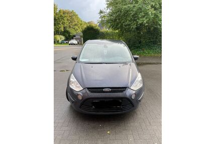 Ford S-Max Gebrauchtwagen