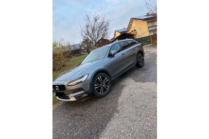 Volvo V90 Cross Country Gebrauchtwagen