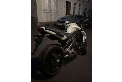 Kawasaki ER - 6 N Gebrauchtwagen