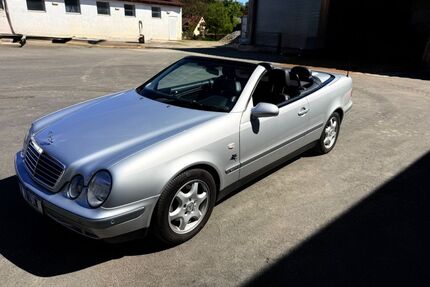 Mercedes-Benz CLK 320 Gebrauchtwagen