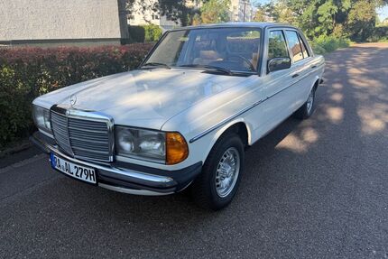 Mercedes-Benz 240 Gebrauchtwagen