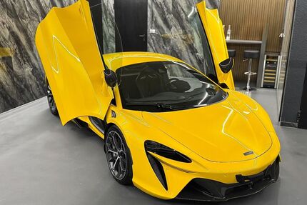McLaren Artura Gebrauchtwagen