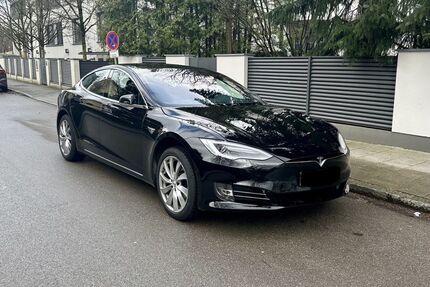 Tesla Model S Gebrauchtwagen