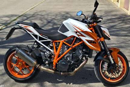KTM 1290 Super Duke R Gebrauchtwagen