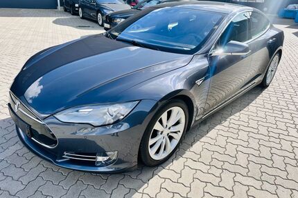 Tesla Model S Gebrauchtwagen