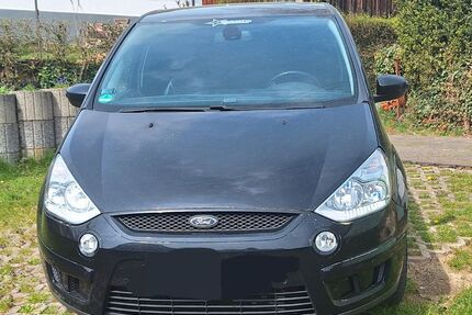 Ford S-Max Gebrauchtwagen
