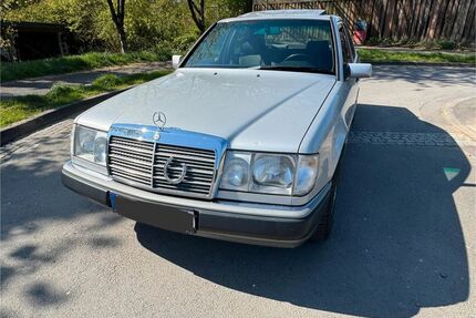 Mercedes-Benz E 260 Gebrauchtwagen