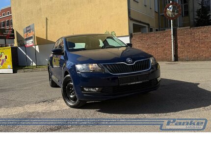 Skoda Rapid Cool*SHZ*PDC*Klima*USB*Touch*1-Hand* 