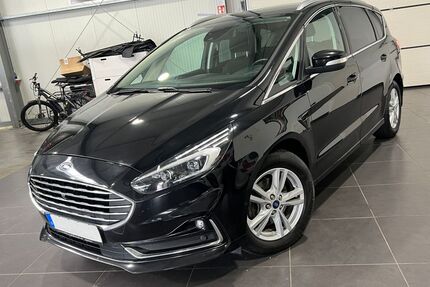 Ford S-Max Gebrauchtwagen