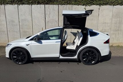 Tesla Model X Gebrauchtwagen