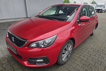 Peugeot 308 II 1.2 Pure Tech 130 Gebrauchtwagen