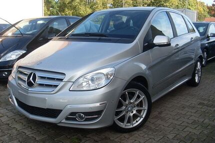 Mercedes-Benz B 180 Gebrauchtwagen