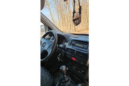 Opel Combo Gebrauchtwagen