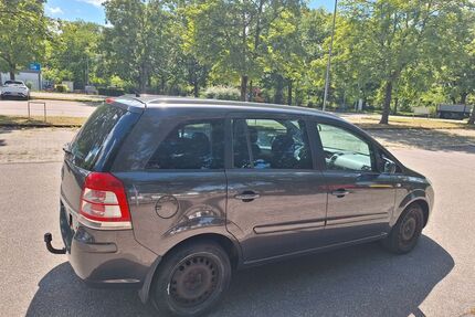 Opel Zafira Gebrauchtwagen
