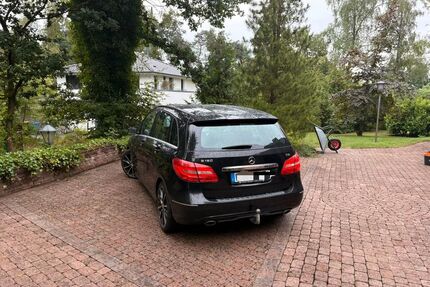 Mercedes-Benz B 180 Gebrauchtwagen