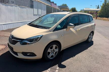 Opel Zafira Tourer Gebrauchtwagen