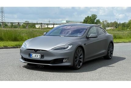 Tesla Model S Gebrauchtwagen