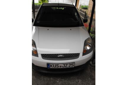 VW Fiesta 