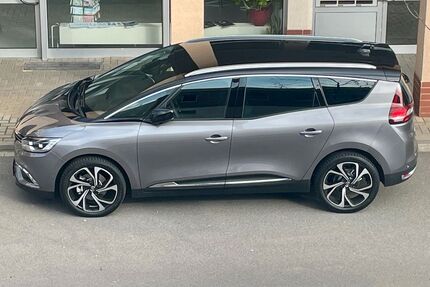 Renault Grand Scenic Gebrauchtwagen