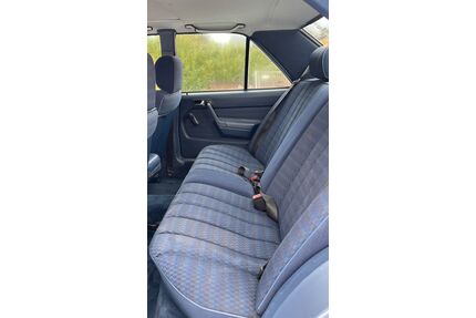 Mercedes-Benz 190 Gebrauchtwagen