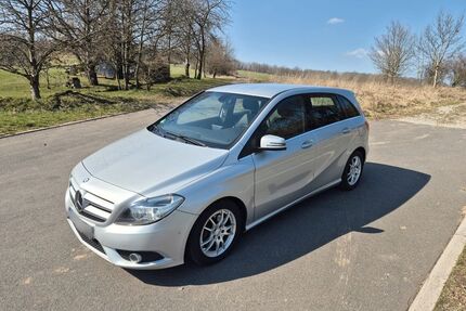 Mercedes-Benz B 180 Gebrauchtwagen