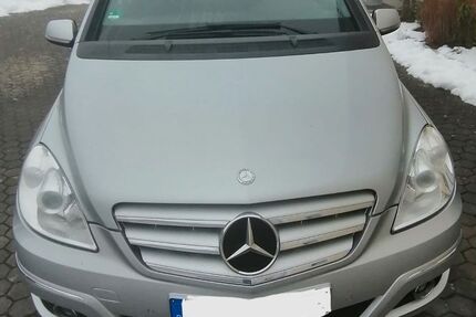 Mercedes-Benz B 180 Gebrauchtwagen