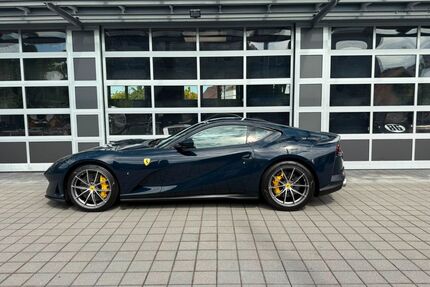 Ferrari 812 Gebrauchtwagen