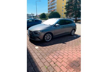 Mercedes-Benz B 180 Gebrauchtwagen