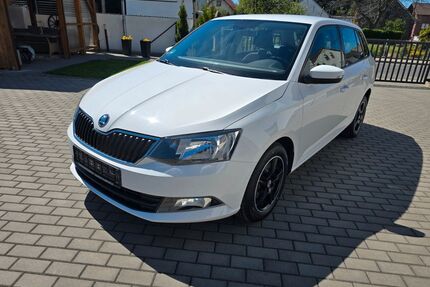 Mercedes-Benz Fabia 