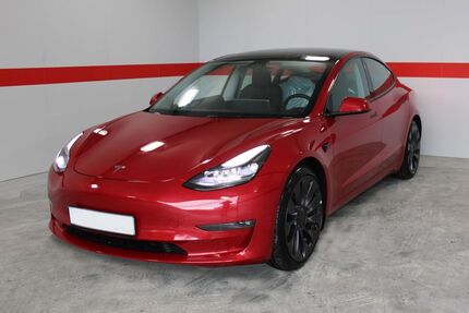 Tesla Model 3 Gebrauchtwagen