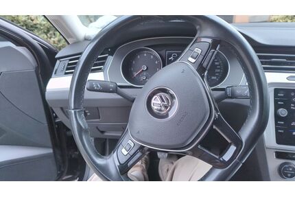 VW Passat Variant Gebrauchtwagen