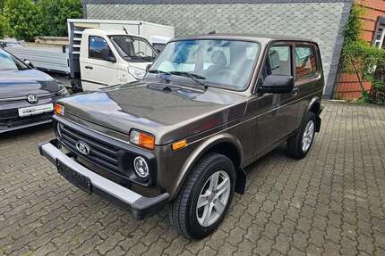 Lada Niva Gebrauchtwagen
