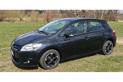 Toyota Auris Gebrauchtwagen