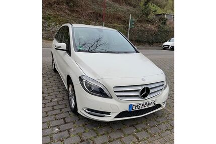 Mercedes-Benz B 180 Gebrauchtwagen