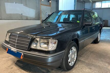 Mercedes-Benz E 220 Gebrauchtwagen