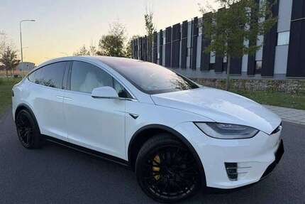 Tesla Model X Gebrauchtwagen