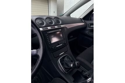 Ford S-Max Gebrauchtwagen