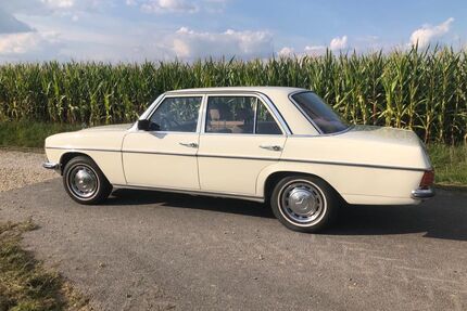 Mercedes-Benz 230 Gebrauchtwagen