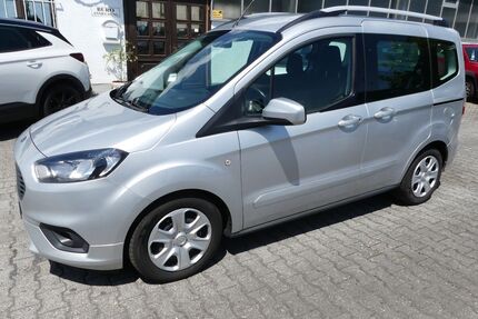 Ford Tourneo Courier Gebrauchtwagen