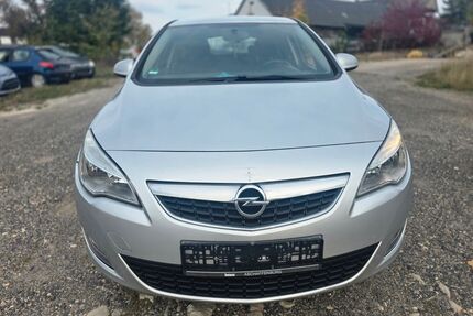 Opel Astra Gebrauchtwagen