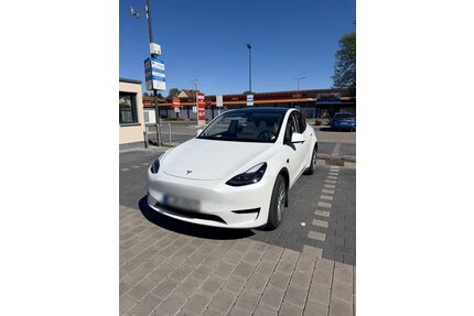 Tesla Model Y Gebrauchtwagen