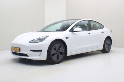 Tesla Model 3 Gebrauchtwagen