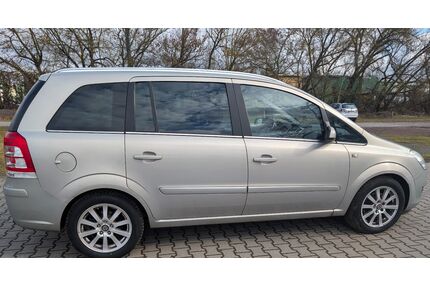 Opel Zafira Gebrauchtwagen
