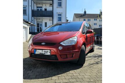 Ford S-Max Gebrauchtwagen