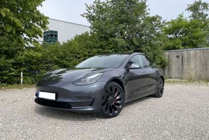 Tesla Model 3 Gebrauchtwagen