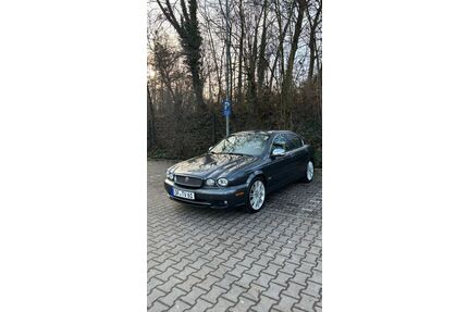 Jaguar X-Type Gebrauchtwagen