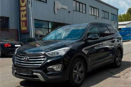 Hyundai Grand Santa Fe Gebrauchtwagen
