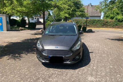 Ford S-Max Gebrauchtwagen